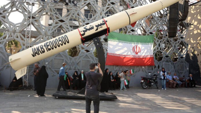 L'Iran cible le Koweït et Bahreïn en riposte à des frappes américaines