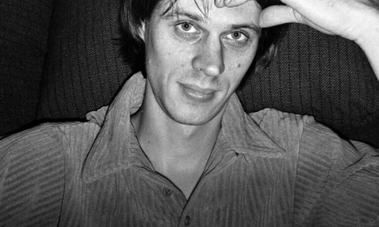 La vaste collection de disques de Tom Verlaine mise en vente
