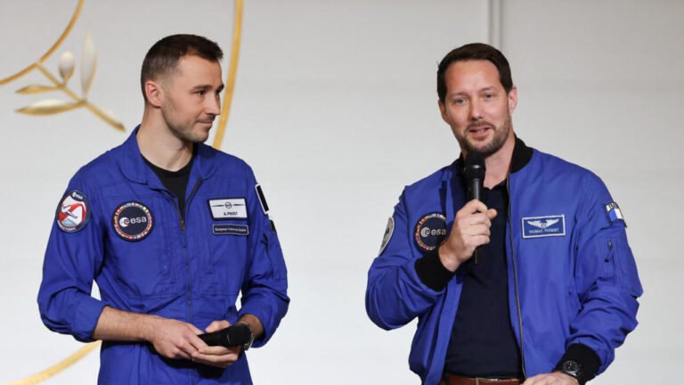 Les astronautes français Thomas Pesquet et Arnaud Prost partiront dans l'espace en 2027