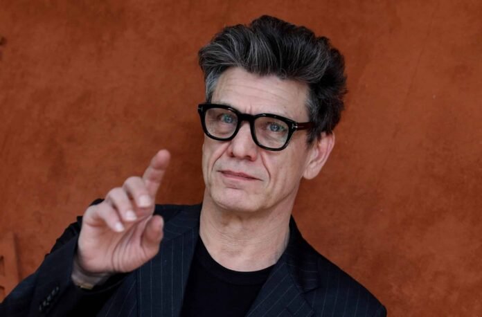 Marc Lavoine apparaît avec un surprenant costume à Monaco : la designer à l’origine de son "revolver" pas peu fière