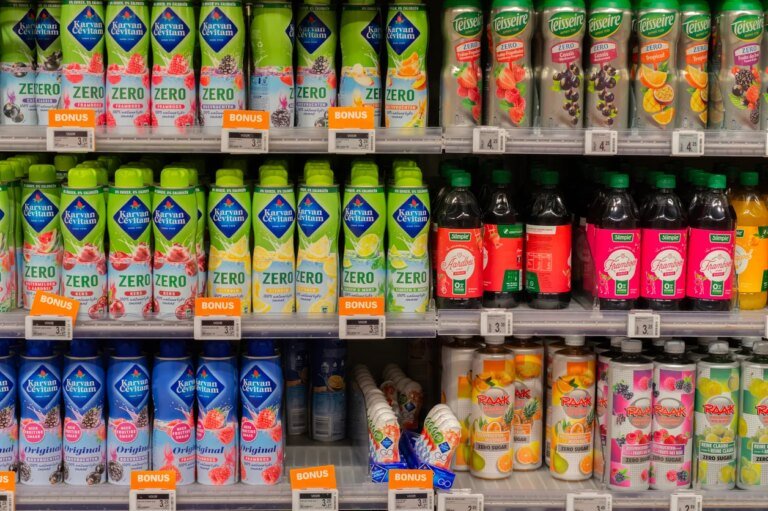 Sirop de menthe : YUKA épingle 12 marques, elles contiennent un colorant dangereux !