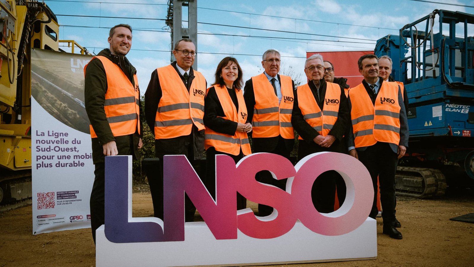 Son coût était évalué à 14 milliards d'euros mais risque de flamber de 20%: le financement public de la ligne à grande vitesse Bordeaux-Toulouse est-il raisonnable au vu de la situation budgétaire de la France?