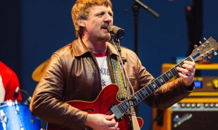 Sturgill Simpson sort enfin Mutiny After Midnight en streaming