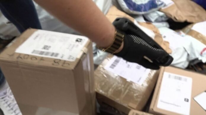 Temu, AliExpress, Shien… Quelle taxe allez-vous payer sur les petits colis en provenance des plateformes chinoises ?