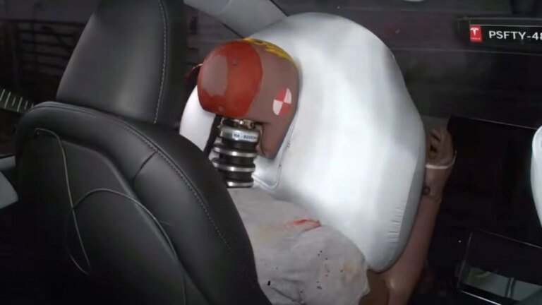 Tesla change le fonctionnement de ses airbags et ça pourrait sauver des vies