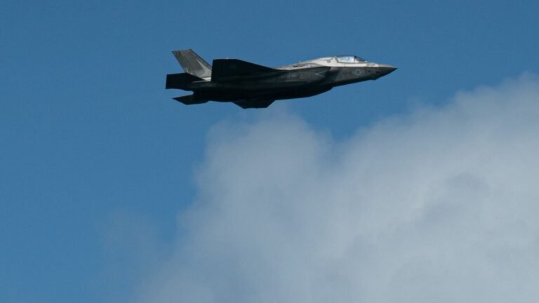 Une capacité à combattre en chute libre pour le F-35: un nouveau rapport étrille le "meilleur" avion du monde, moins de la moitié sont aptes au combat