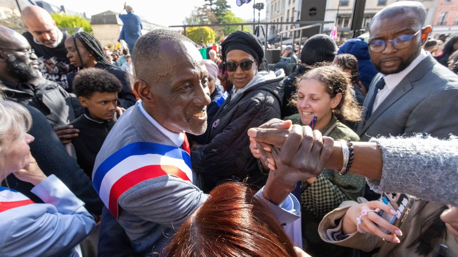 "Bally Bagayoko est rattrapé par la réalité" : derrière la communication, les premiers mois contestés du maire LFI de Saint-Denis