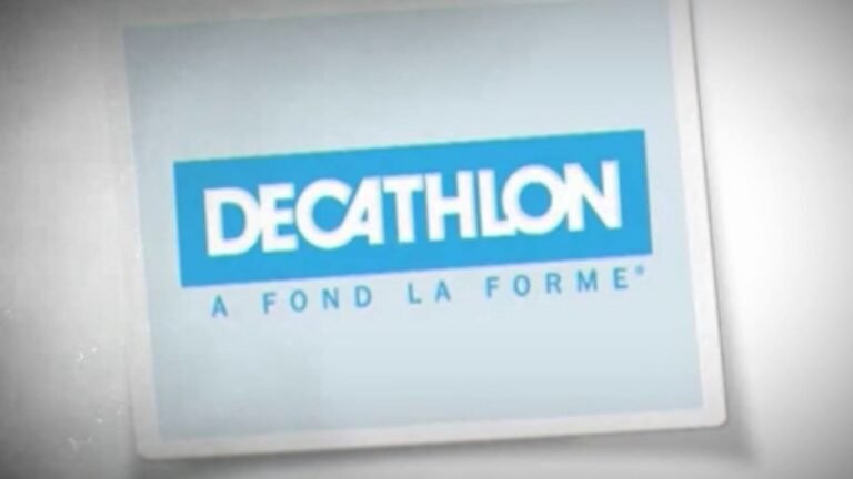 "On demande un petit coup de pouce pour qu'on puisse vivre dignement" : les salariés de Decathlon en colère