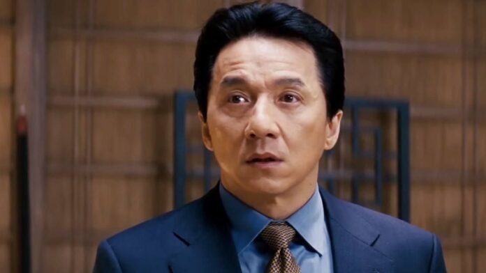 "Trop d'argent, trop de temps" : Jackie Chan garde un souvenir amer de ce film d'action sorti il y a 19 ans