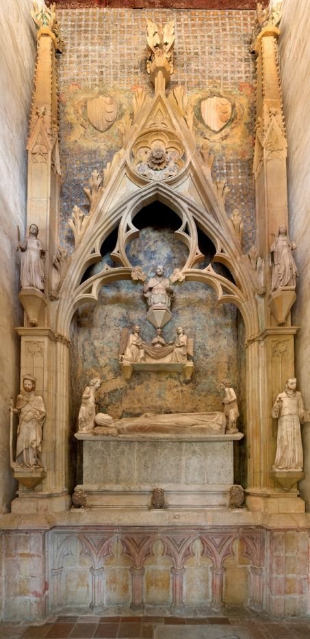 tombeau de la reine d’Aragon Elisenda de Montcada, côté cloître, monastère de Santa Maria de Pedralbes, Barcelone