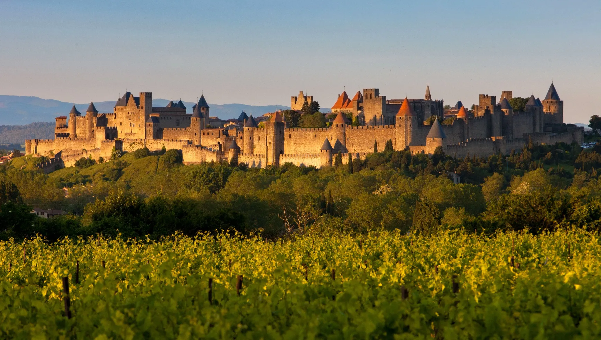 Les fortifications de la Cité médiévale de Carcassonne, déjà classée depuis 1997 au patrimoine mondial de l'Unesco.