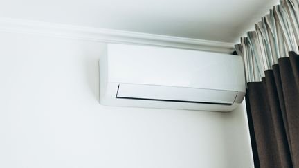 L'été dernier, en 2025, les hôpitaux de l'APHP possédaient 1 500 climatiseurs (photo d'illustration) (Olena Ruban / Moment RF)