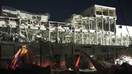 Le centre commercial Aeon Mall Kumamoto, situé dans la ville de Kashima, où une explosion due au gaz s'est produite dans la foulée du séisme, le 28 juillet 2026. (KAZUKI WAKASUGI / YOMIURI / AFP)