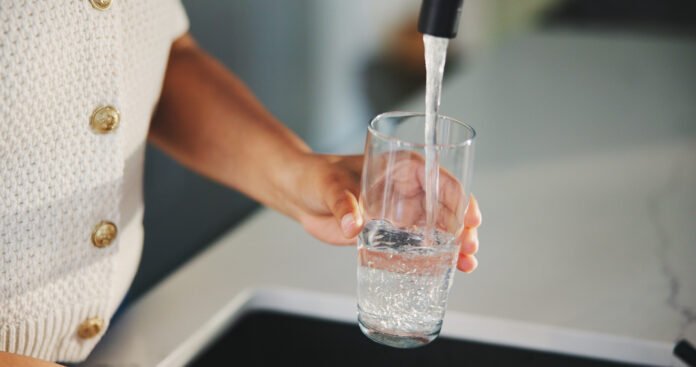 Arsenic dans l'eau du robinet : l'eau impropre à la consommation dans plusieurs communes de France