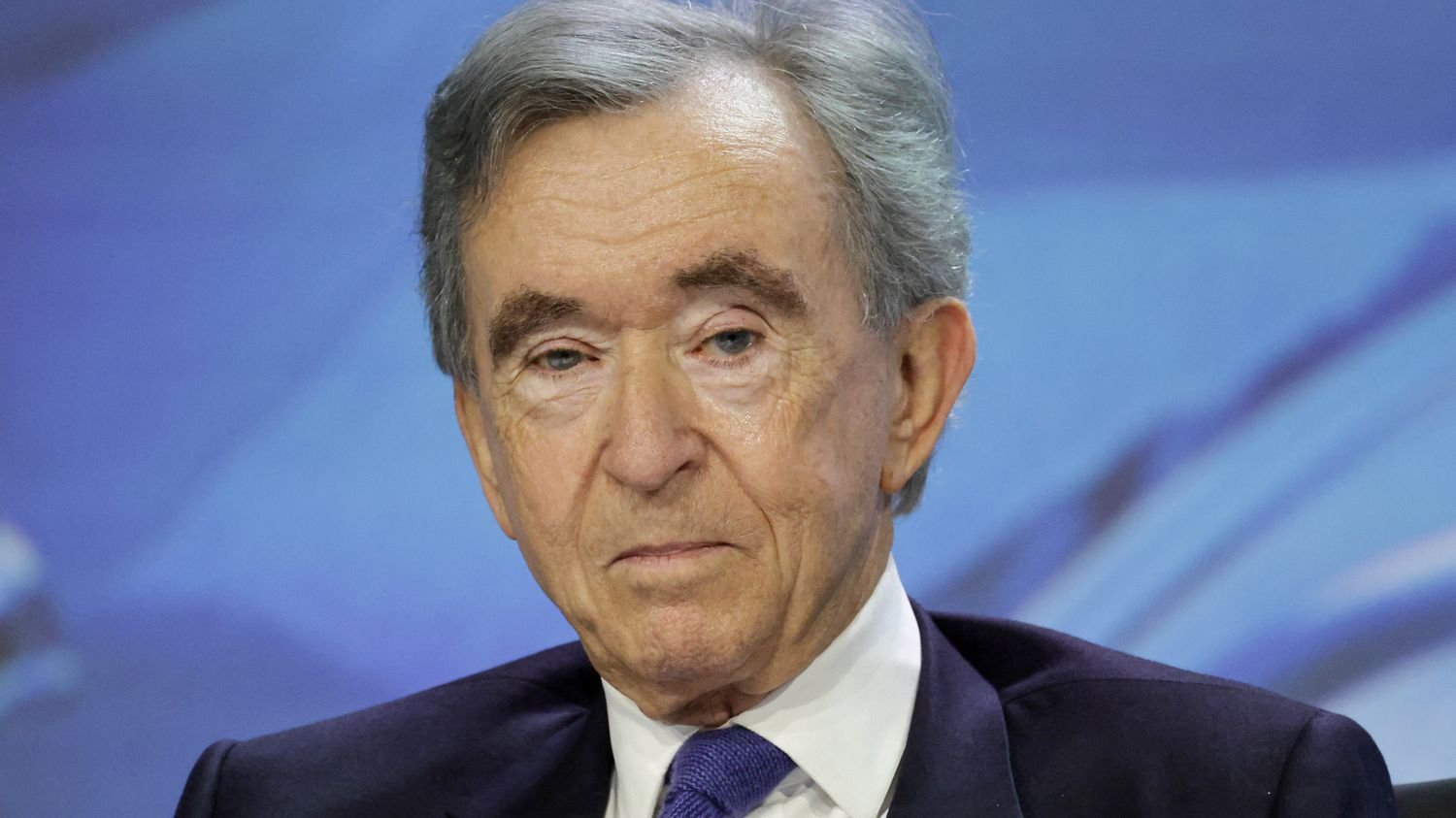Bernard Arnault soumis à un redressement fiscal de 22,5 millions d'euros Bernard Arnault soumis à un redressement fiscal de 22,5 millions d'euros