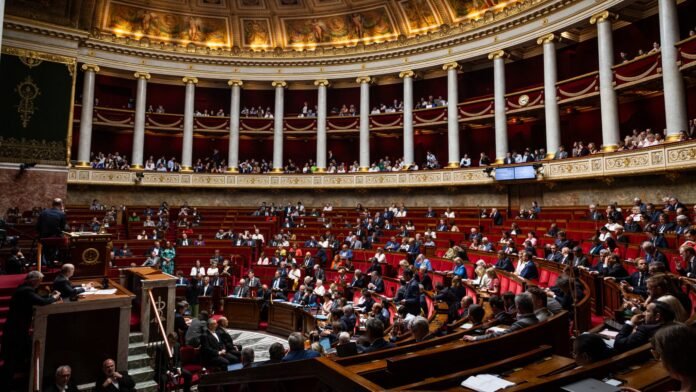 C'est la transition écologique qui augmente le plus, hors défense et dette: le gouvernement serre la vis et limite à 0,4% les dépenses des ministères en 2027