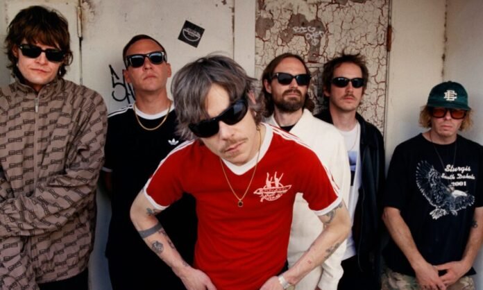 Cage The Elephant – Beaches In Tennessee Cage The Elephant – Beaches In Tennessee
