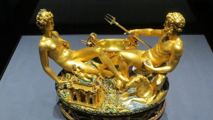 Ce trésor d'une valeur de 100 millions de dollars volé dans un musée a passé trois ans enterré dans les bois