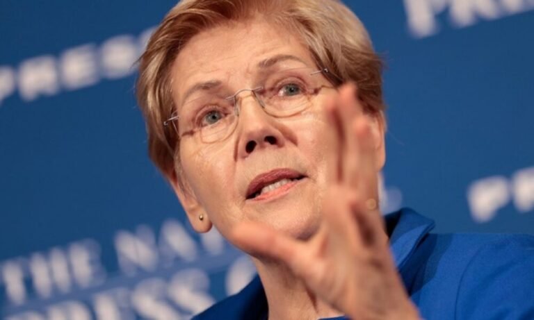 Elizabeth Warren : « La popularité de Trump est au plus bas »