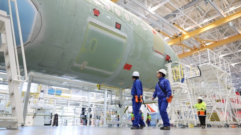 Encore une méga-commande à 15 milliards d'euros: Airbus va vendre 95 avions à deux compagnies chinoises