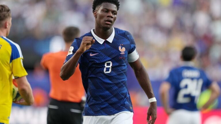 France-Maroc : Aurélien Tchouameni présent à l'entraînement à la veille du quart de finale de Coupe du monde