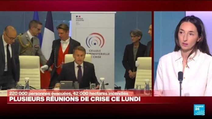 Incendies en France : Emmanuel Macron préside une cellule de crise