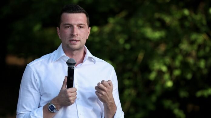 Jordan Bardella plaide pour un gouvernement "d'union nationale" dépassant le RN, en cas de victoire de son parti à la présidentielle