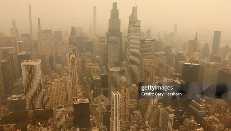 Le nord-est et le centre des Etats-Unis pollués par les fumées des incendies qui ravbagent le Canada