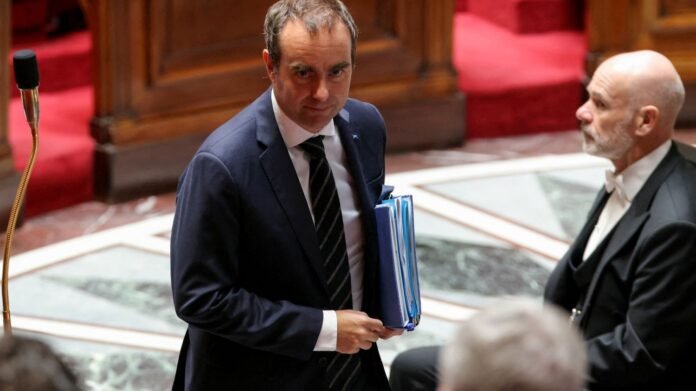Loi d'urgence agricole : Sébastien Lecornu réunira les chefs des groupes du socle commun lundi