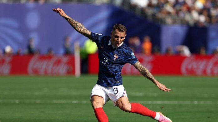 Lucas Digne va rejoindre le PSG après la Coupe du monde, dix ans après son départ du club