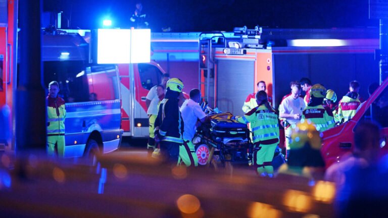 🔴 Marche des fiertés à Berlin : un véhicule percute la foule, un mort et 16 blessés