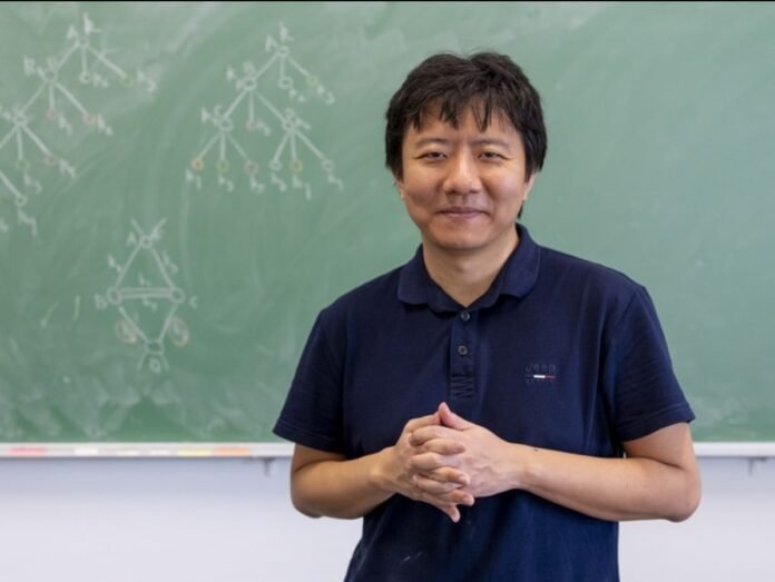 Médaille Fields 2026 : Yu Deng, virtuose de la combinatoire des arbres