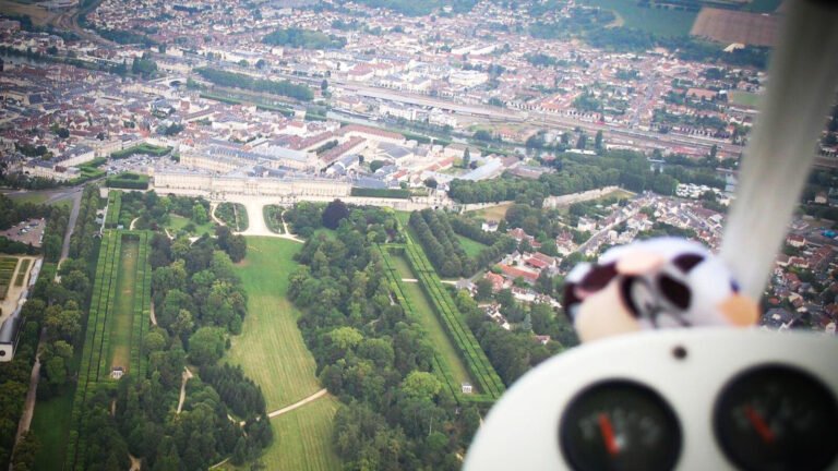 Montélimar : un ULM chute de 100 m pendant son décollage, le pilote de 60 ans meurt sur le coup