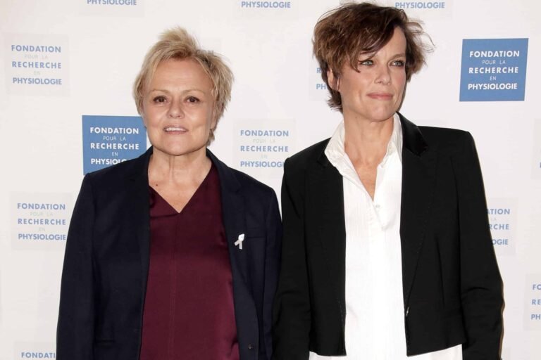 Muriel Robin : photo torride dans une piscine avec sa femme Anne Le Nen, pour leur 20ᵉ anniversaire