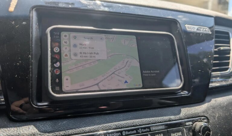Pas d'Android Auto dans votre voiture ? Voici comment y remédier pour pas cher