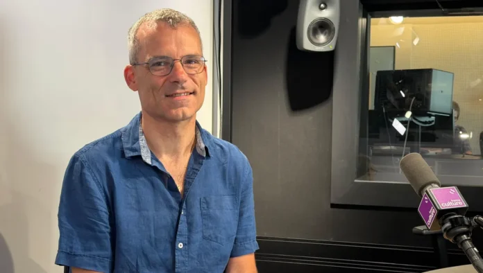 Rencontre avec le pasteur et musicien Joël Dahan Rencontre avec le pasteur et musicien Joël Dahan