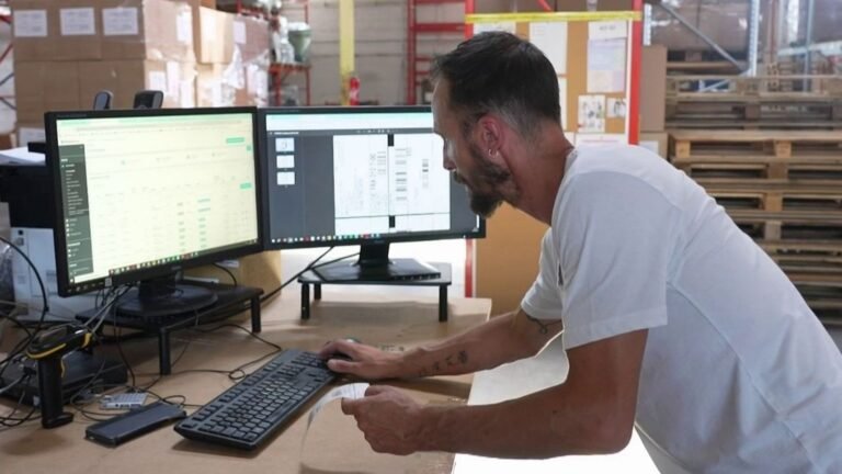 Semaine de quatre jours, congés illimités… Ces entreprises qui réduisent le temps de travail de leurs salariés l'été
