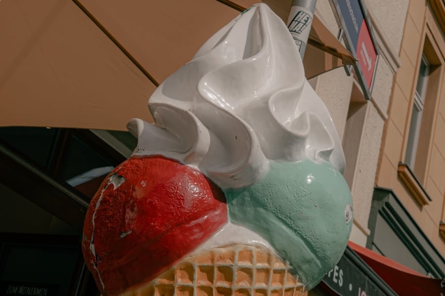 Des glaciers et restaurants italiens ont servi de lieux de blanchiment d'argent à la mafia en Allemagne. | Noémie de Bellaigue