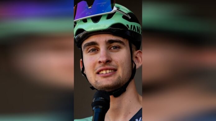 "L'an dernier je les regardais à la télé", souligne Paul Seixas, 4e du Tour de France derrière Pogacar, Evenepoel et Del Toro "L'an dernier je les regardais à la télé", souligne Paul Seixas, 4e du Tour de France derrière Pogacar, Evenepoel et Del Toro