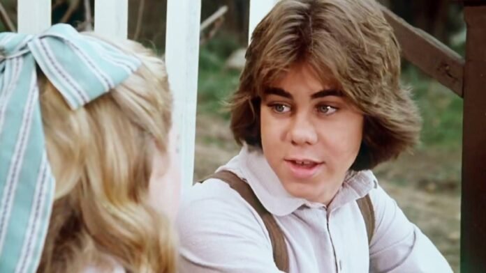 "Vous perdez votre travail et ça craint" : pourquoi cet acteur de 15 ans a-t-il été viré de La Petite Maison dans la prairie ?